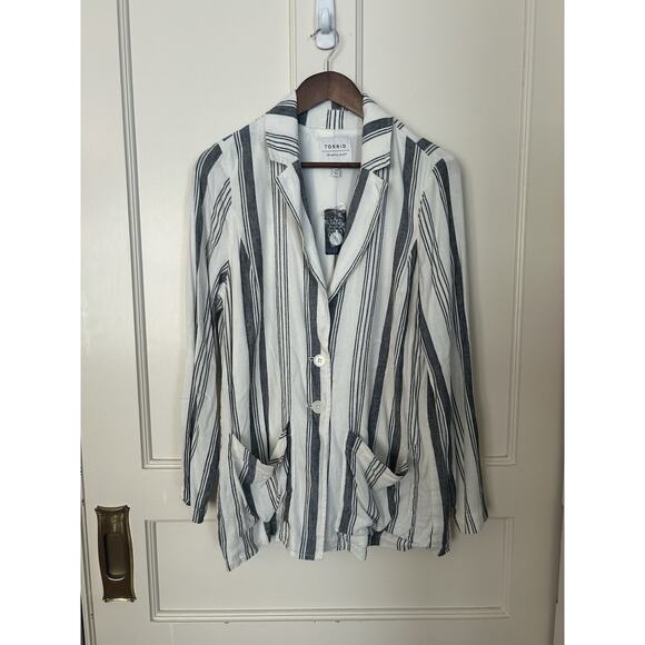 Torrid Linen Blend Striped Lightweight Blazer Womens Size 10 White Gray NWT - Picture 1 of 8